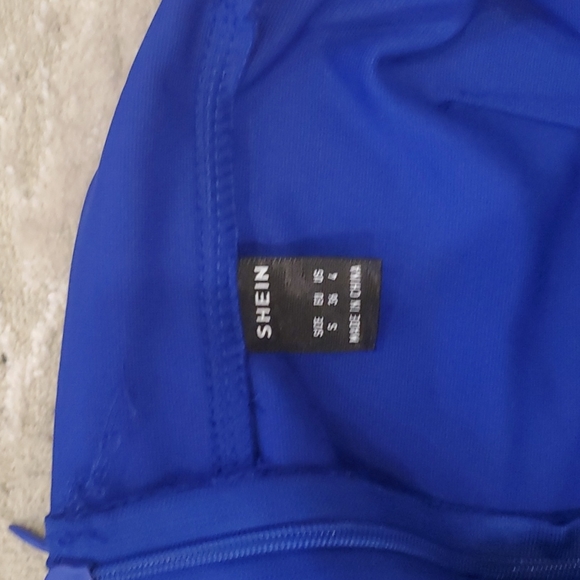 BRAND NEW - Bardot Split Thigh Ruffle Hem Bodycon Dress - Off the Shoulder - Picture 4 of 5